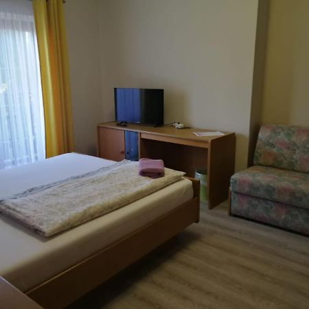 Hotel Waldidyll Eggesin Buitenkant foto